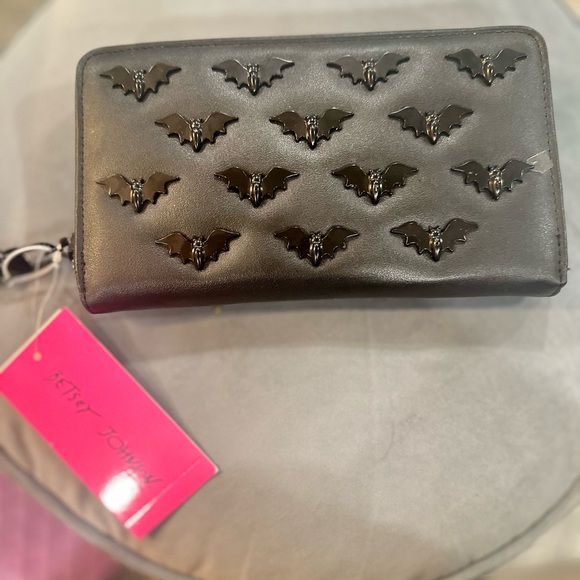 NWT Betsey Johnson Black gothic bat studded clutch/wallet - Picture 1 of 6